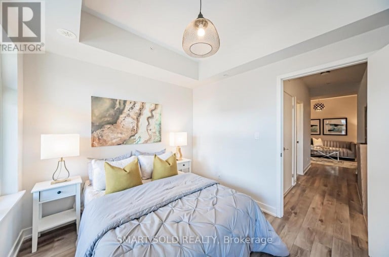 132 - 20 ECHO POINT, Toronto (L'Amoreaux), Ontario, M1W0A7