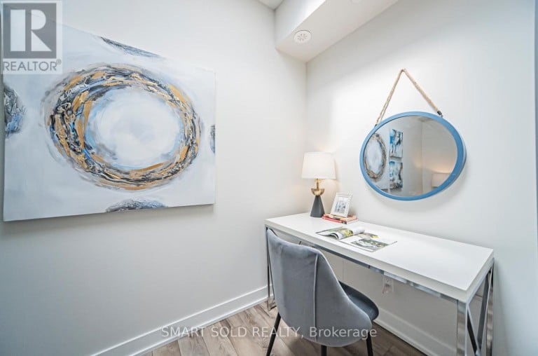132 - 20 ECHO POINT, Toronto (L'Amoreaux), Ontario, M1W0A7