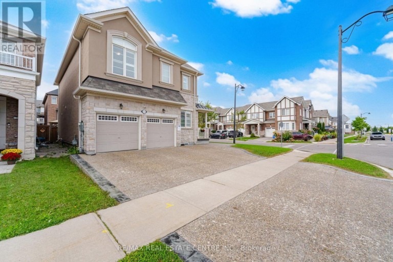 153 WHITLOCK AVENUE, Milton (FO Ford), Ontario, L9E1G1