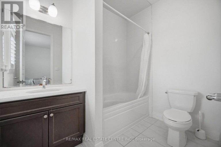 153 WHITLOCK AVENUE, Milton (FO Ford), Ontario, L9E1G1