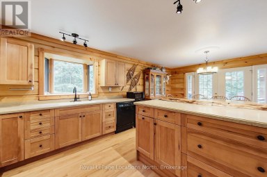 208554 26 HIGHWAY Blue Mountains Ontario photo 19