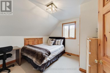 208554 26 HIGHWAY Blue Mountains Ontario photo 30