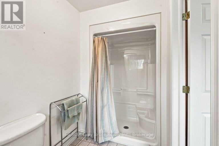 31906 GREY 1 ROAD, Georgian Bluffs, Ontario, N0H1S0