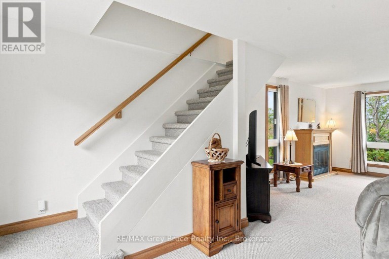 31906 GREY 1 ROAD, Georgian Bluffs, Ontario, N0H1S0