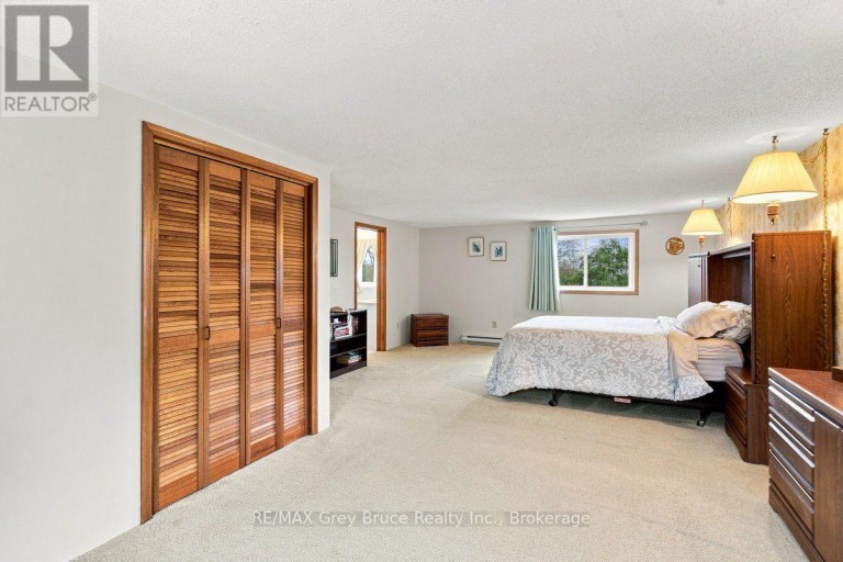 31906 GREY 1 ROAD, Georgian Bluffs, Ontario, N0H1S0