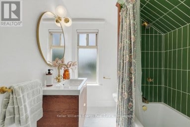 254 BURK STREET Oshawa (Vanier) Ontario photo 23