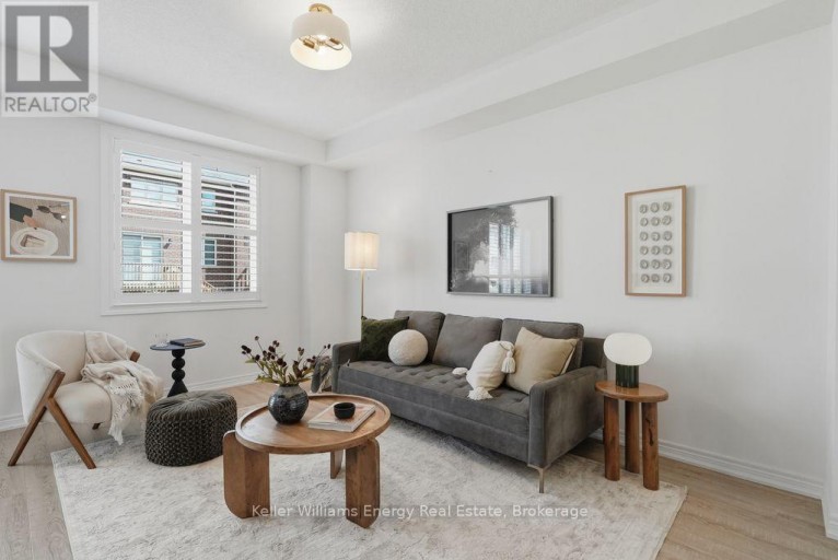 2013 VERNE BOWEN STREET, Oshawa (Kedron), Ontario, L1L0S1