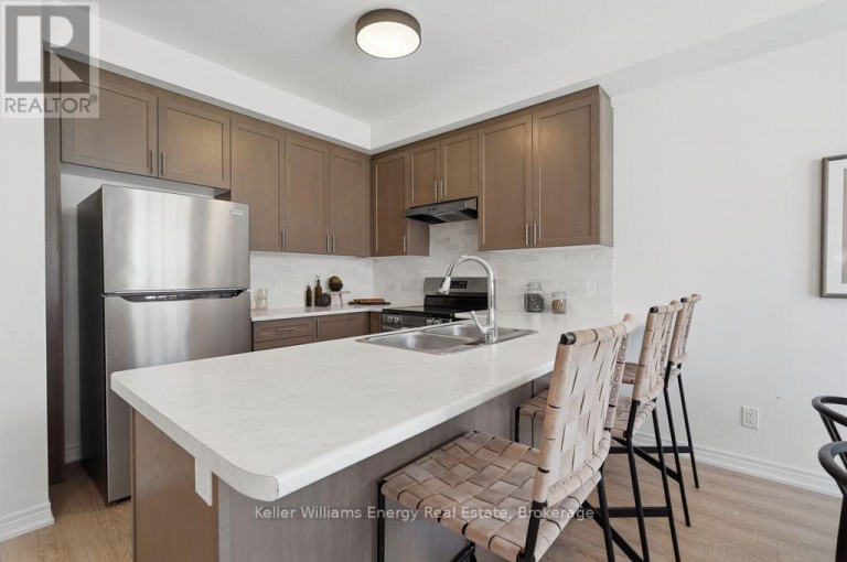 2013 VERNE BOWEN STREET, Oshawa (Kedron), Ontario, L1L0S1