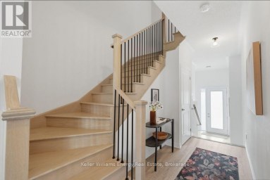 2013 VERNE BOWEN STREET Oshawa (Kedron) Ontario photo 20