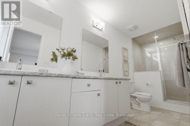 2013 VERNE BOWEN STREET Oshawa (Kedron) Ontario photo 27