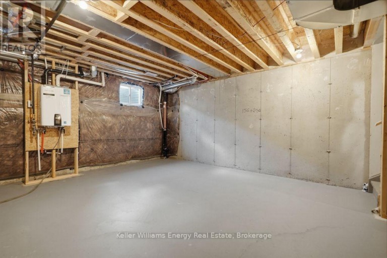 2013 VERNE BOWEN STREET, Oshawa (Kedron), Ontario, L1L0S1