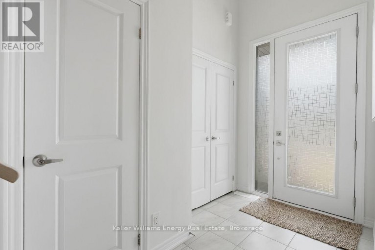 2013 VERNE BOWEN STREET, Oshawa (Kedron), Ontario, L1L0S1