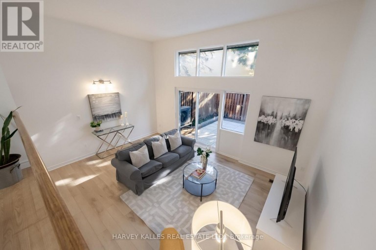 102 JENNY WREN WAY, Toronto (Hillcrest Village), Ontario, M2H2Z2