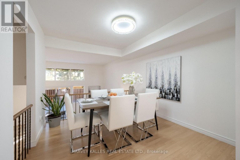 102 JENNY WREN WAY, Toronto (Hillcrest Village), Ontario, M2H2Z2