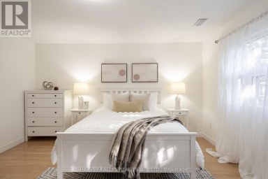102 JENNY WREN WAY Toronto (Hillcrest Village) Ontario photo 27