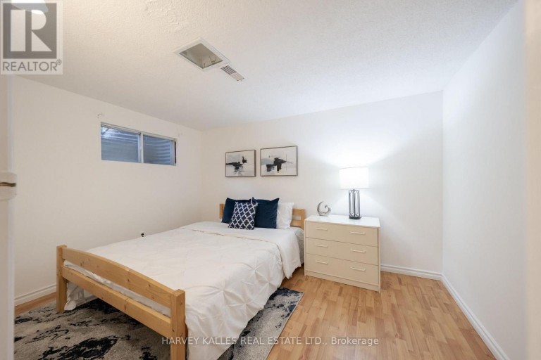 102 JENNY WREN WAY, Toronto (Hillcrest Village), Ontario, M2H2Z2