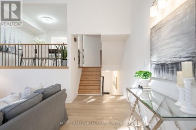 102 JENNY WREN WAY Toronto (Hillcrest Village) Ontario photo 9