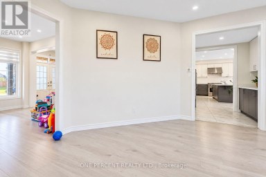 29 SANFORD CIRCLE Springwater (Centre Vespra) Ontario photo 12