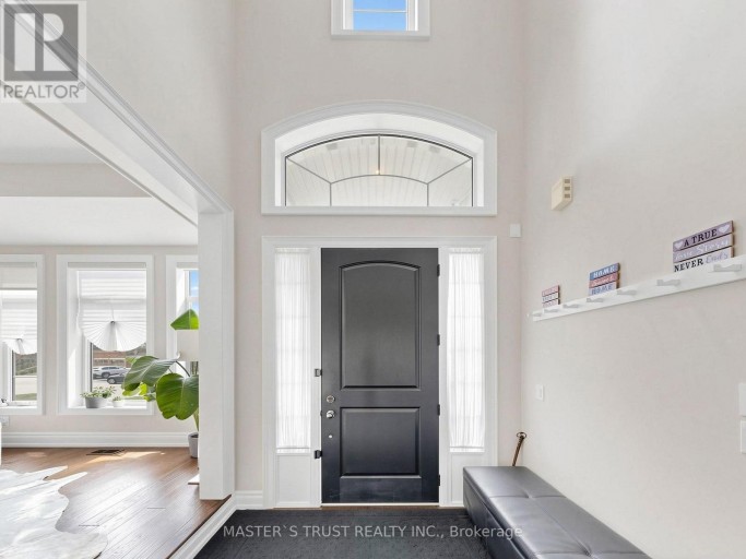 61 GRANGE DRIVE, Richmond Hill (Jefferson), Ontario, L4E1E2