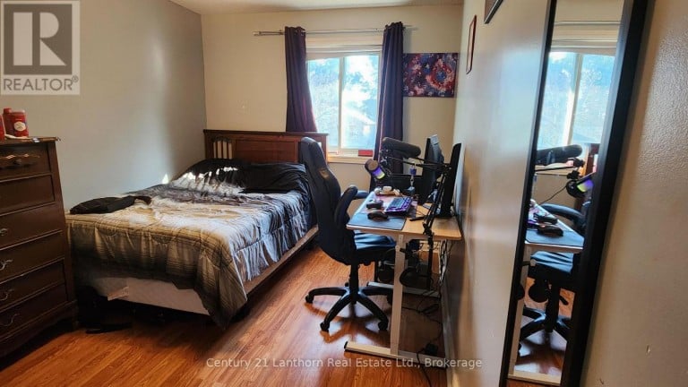 13 LORAINE AVENUE, Quinte West (Trenton Ward), Ontario, K8V6L9
