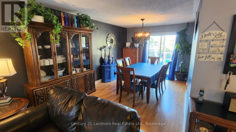 13 LORAINE AVENUE, Quinte West (Trenton Ward), Ontario, K8V6L9