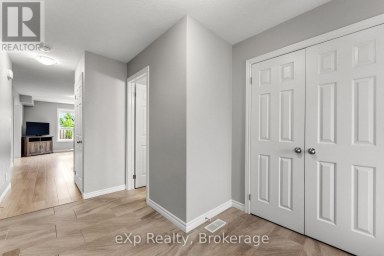 27 ROBERTSON DRIVE Stratford Ontario photo 12