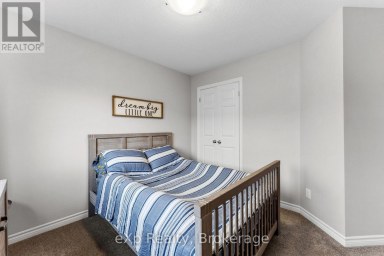 27 ROBERTSON DRIVE Stratford Ontario photo 26