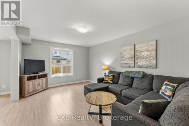 27 ROBERTSON DRIVE Stratford Ontario photo 3