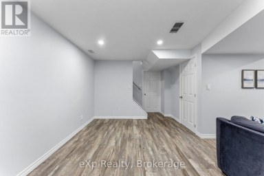 27 ROBERTSON DRIVE Stratford Ontario photo 36