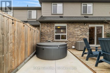 27 ROBERTSON DRIVE Stratford Ontario photo 37
