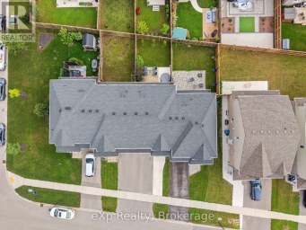27 ROBERTSON DRIVE Stratford Ontario photo 42