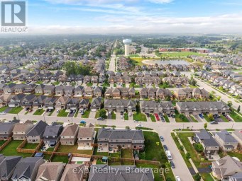 27 ROBERTSON DRIVE Stratford Ontario photo 44