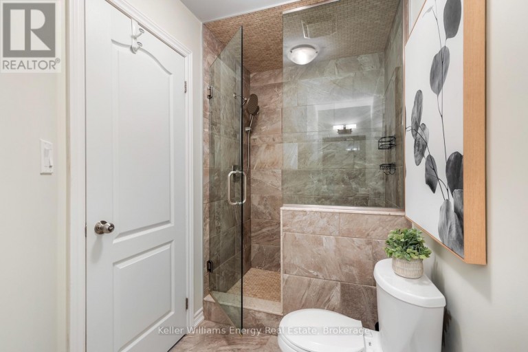 16 STREATHERN WAY, Clarington (Bowmanville), Ontario, L1C0S4