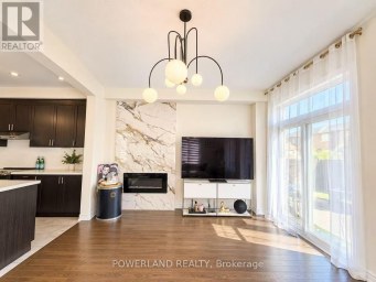 59 WALTER PROCTOR ROAD East Gwillimbury (Sharon) Ontario photo 6