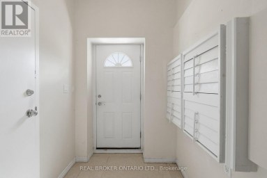 6 TEMPERANCE STREET Uxbridge Ontario photo 2