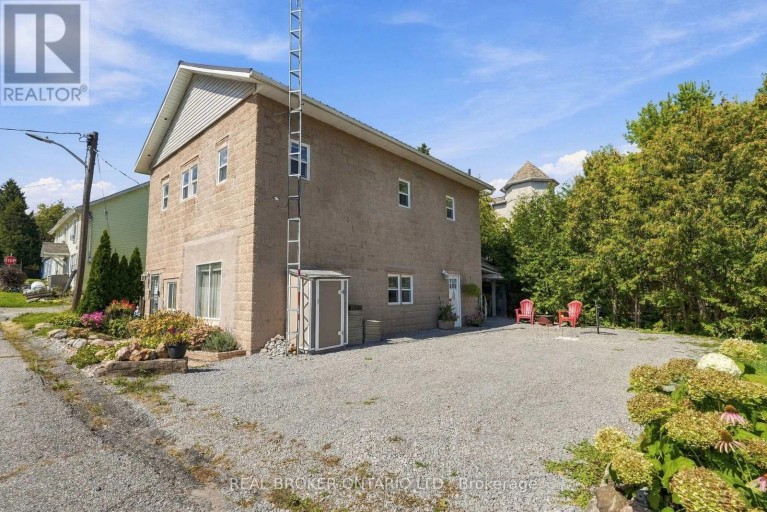 6 TEMPERANCE STREET, Uxbridge, Ontario, L0E1T0