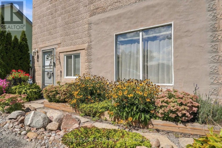 6 TEMPERANCE STREET, Uxbridge, Ontario, L0E1T0