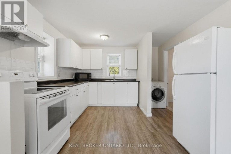 6 TEMPERANCE STREET, Uxbridge, Ontario, L0E1T0