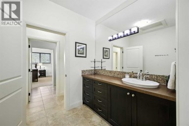 62 Posthill Drive SW Calgary Alberta photo 25