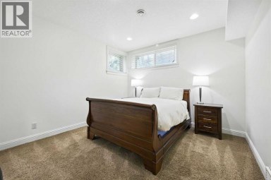 62 Posthill Drive SW Calgary Alberta photo 38