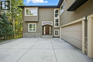62 Posthill Drive SW Calgary Alberta photo 4