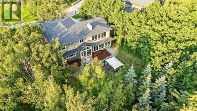 62 Posthill Drive SW Calgary Alberta photo 45