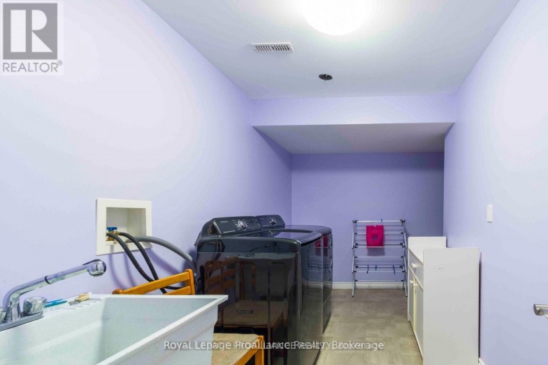 35 FOREST VALLEY DRIVE, Quinte West (Frankford Ward), Ontario, K0K2C0