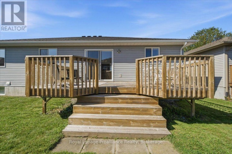 35 FOREST VALLEY DRIVE, Quinte West (Frankford Ward), Ontario, K0K2C0