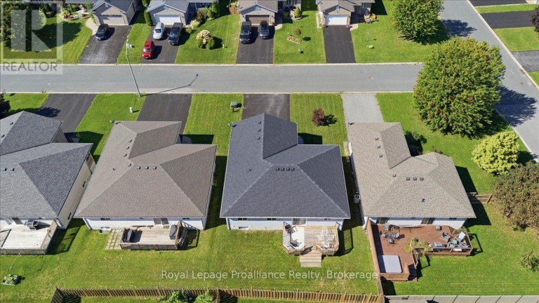 35 FOREST VALLEY DRIVE, Quinte West (Frankford Ward), Ontario, K0K2C0