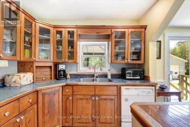 2523 OLD HASTINGS ROAD Limerick Ontario photo 11
