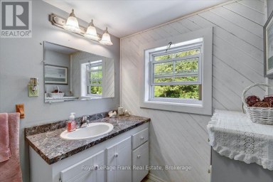 2523 OLD HASTINGS ROAD Limerick Ontario photo 37