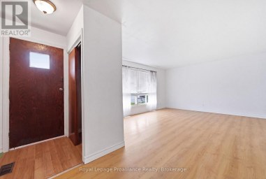43 ADELAIDE ST STREET Quinte West (Frankford Ward) Ontario photo 11