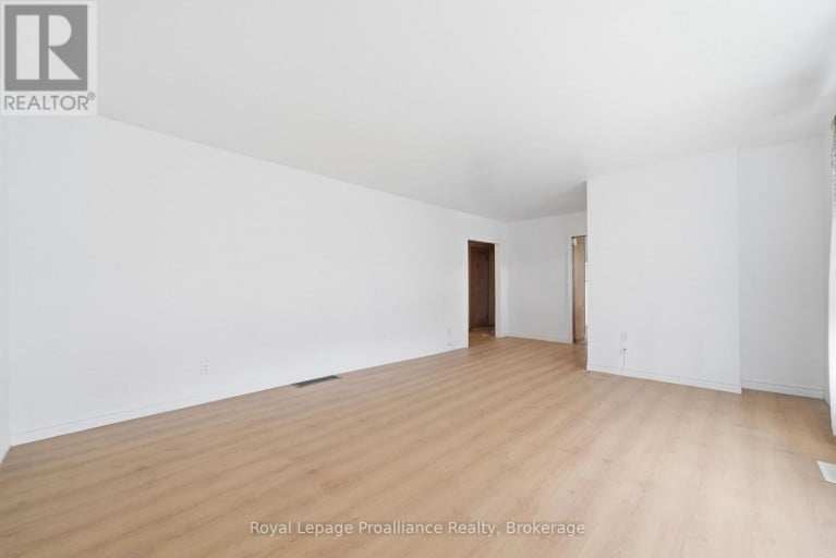 43 ADELAIDE ST STREET, Quinte West (Frankford Ward), Ontario, K0K2C0
