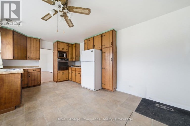 43 ADELAIDE ST STREET, Quinte West (Frankford Ward), Ontario, K0K2C0